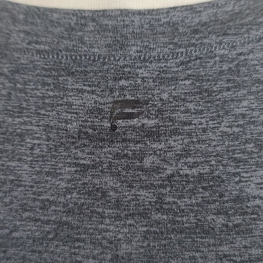 Plus Size Fabletics Woman's Workout Top - image 6